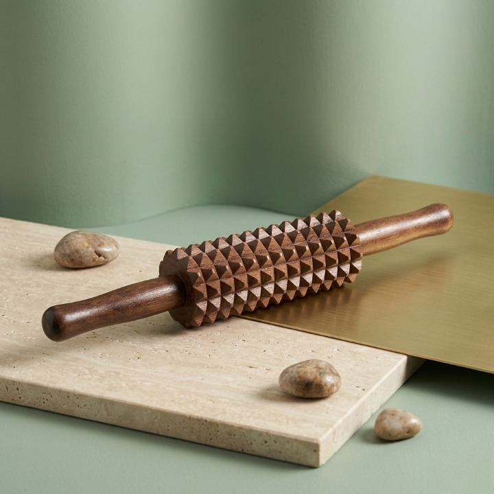 Handcrafted Wooden Thighs and Calves Massager – Reflexology & Muscle Roller